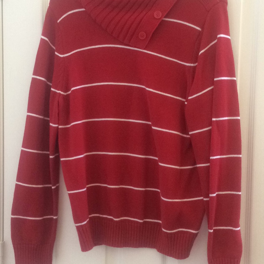 FINAL MARKDOWN Ladies’ Croft & Barrow Sweater (L)